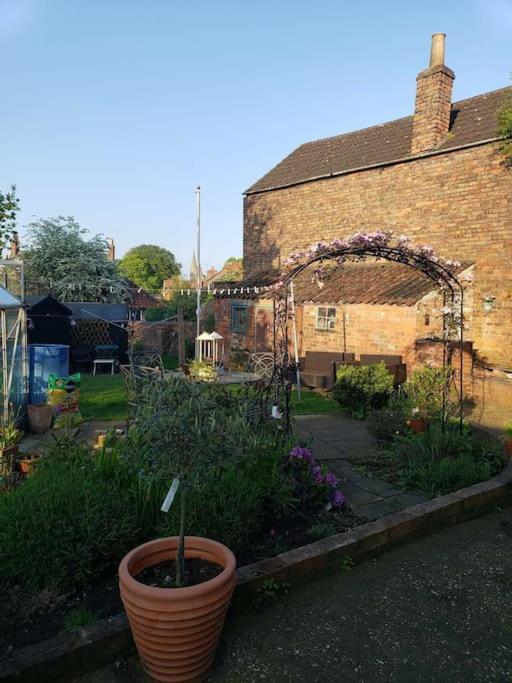 Holiday home Lavender Cottage, A Pretty Period In Louth